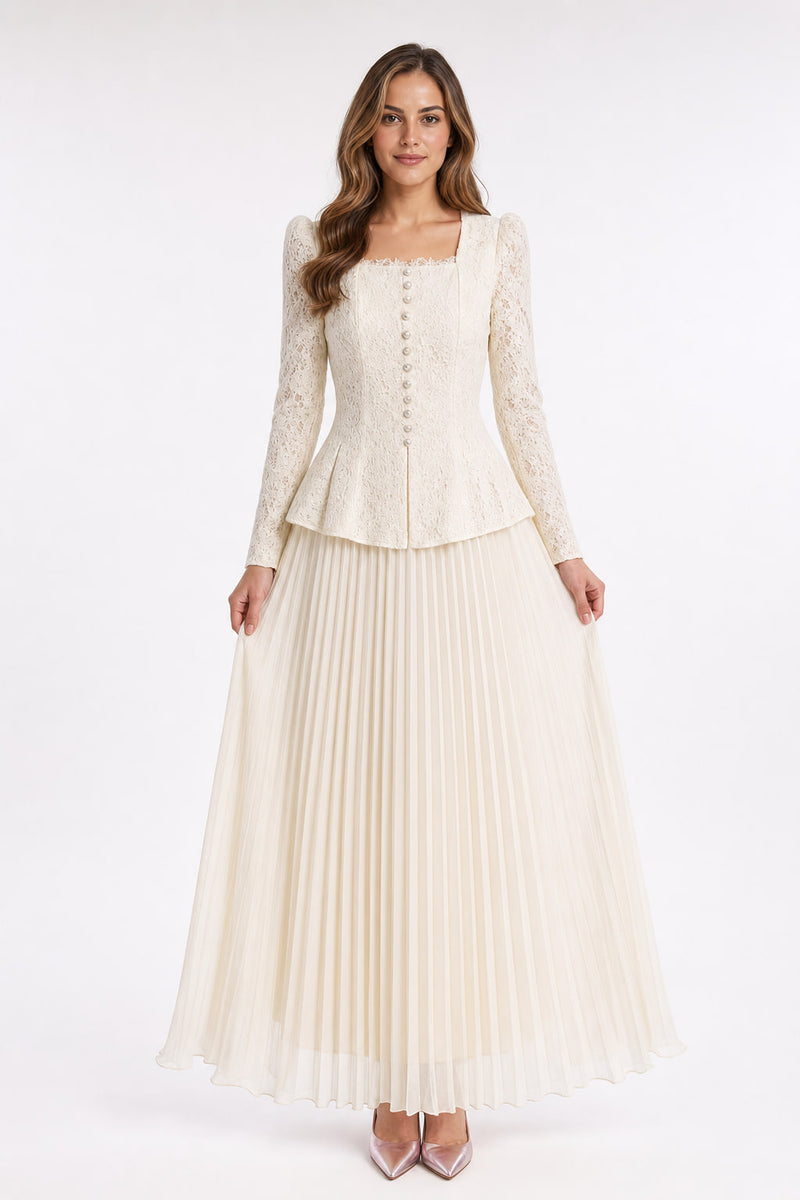 Ensemble veste en dentelle florale abricot et jupe longue plissée, vue de face