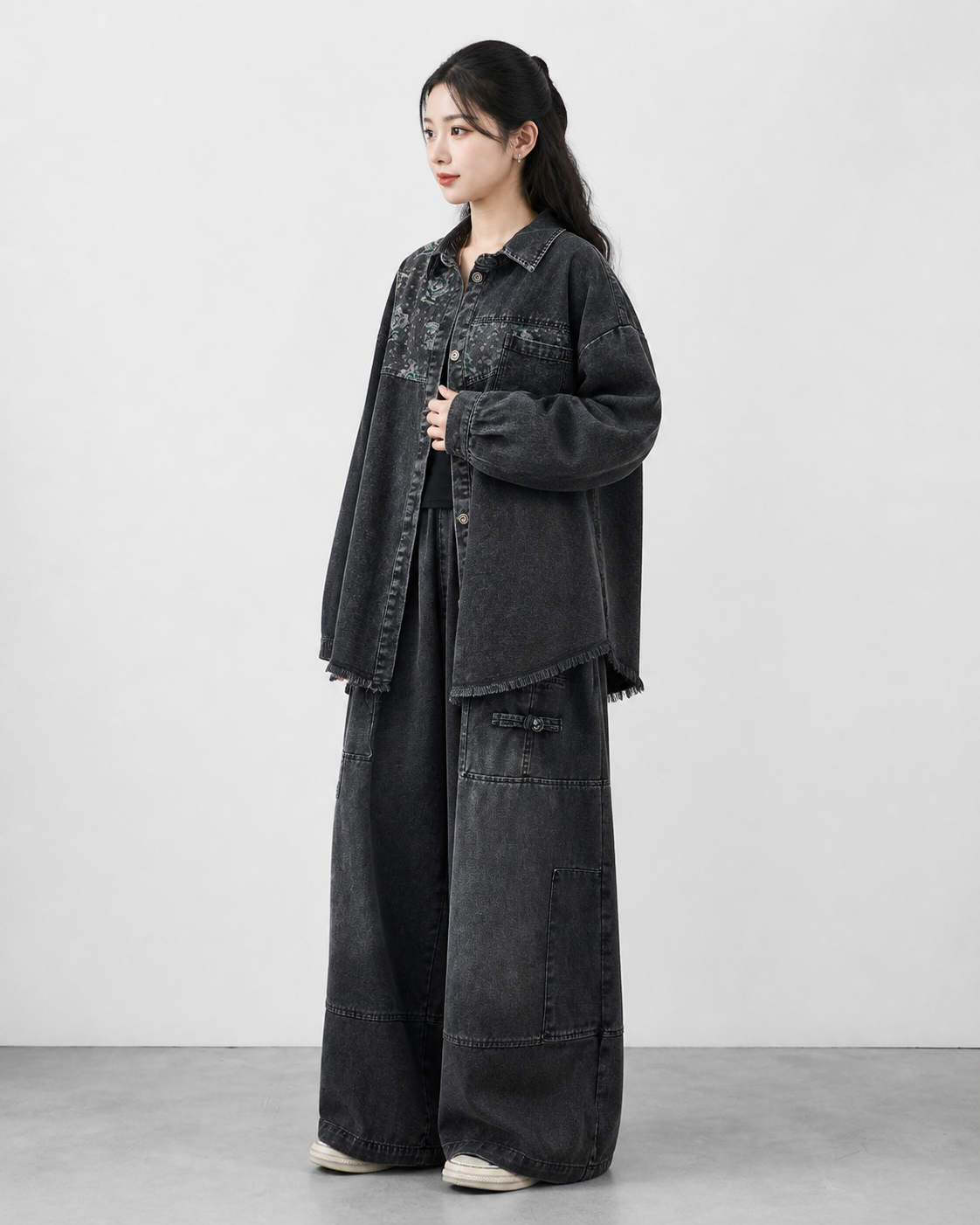 Ensemble denim surchemise frangée et pantalon large